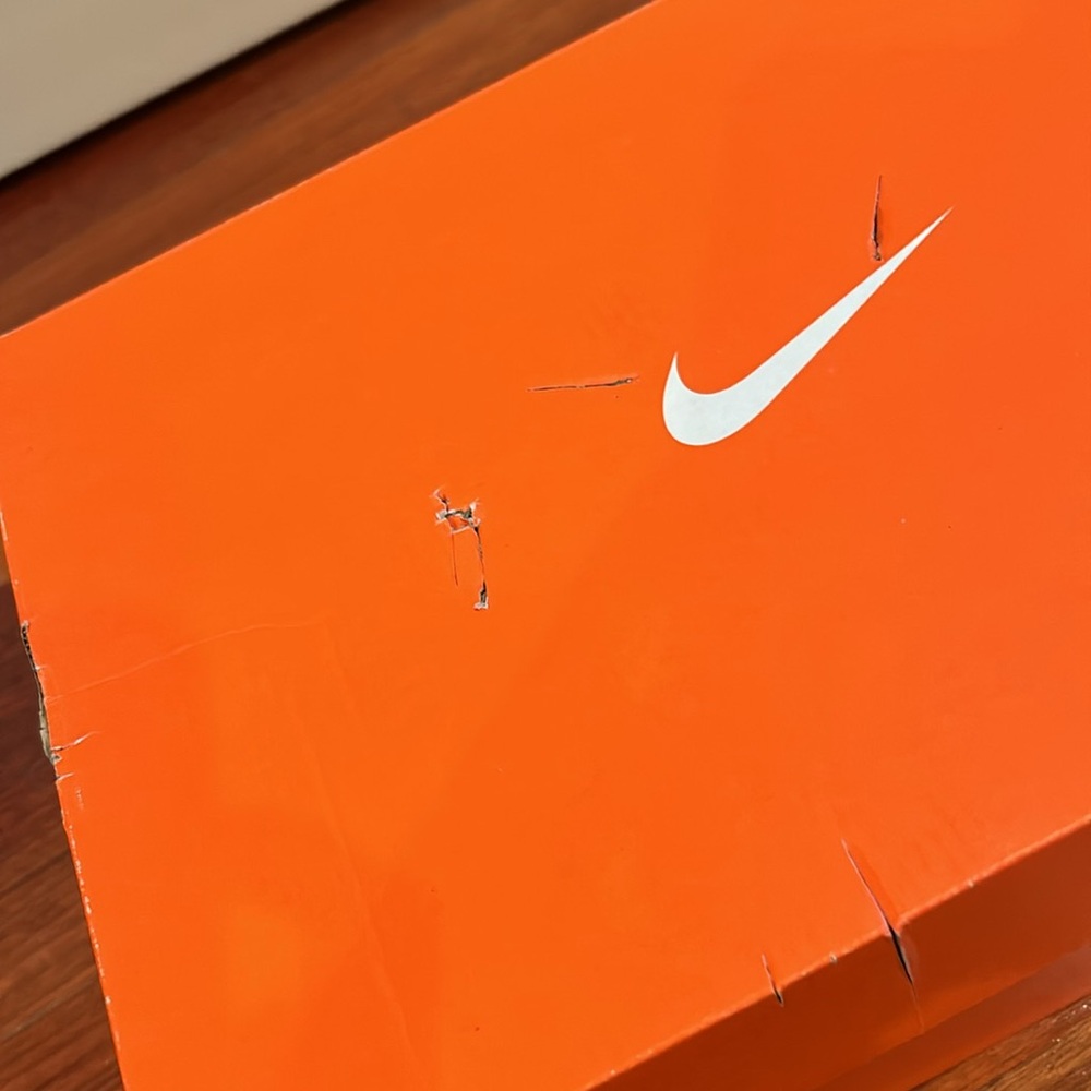 Nike Hyperdunk! - Picture 10 of 11